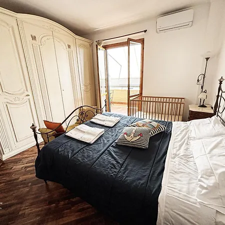 Sicilian 3* Aci Castello