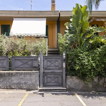 Sicilian Aci Castello