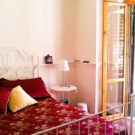 Sicilian Aci Castello